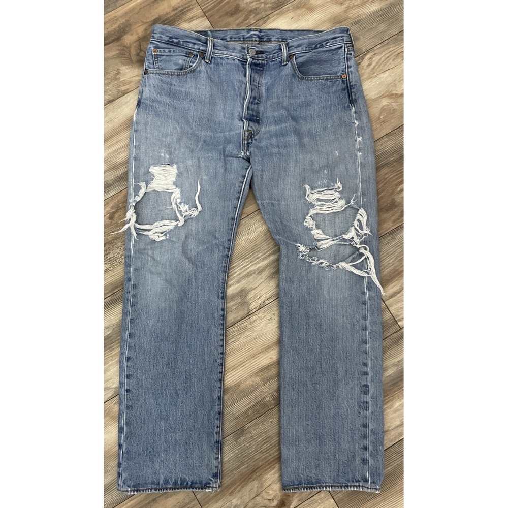 Vintage Levi's 501 Made In‎ Mexico Size 36X30 Natural Wear